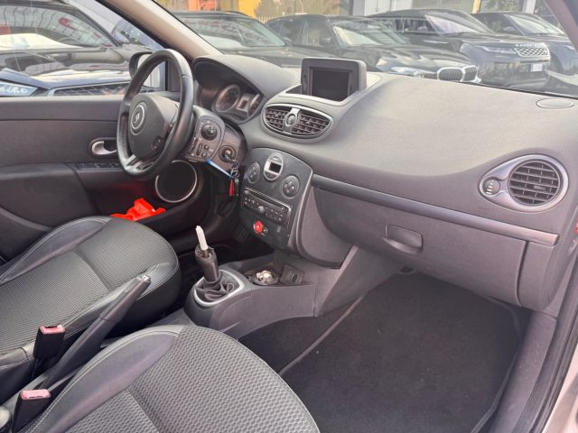 RENAULT Clio usata, con Boardcomputer