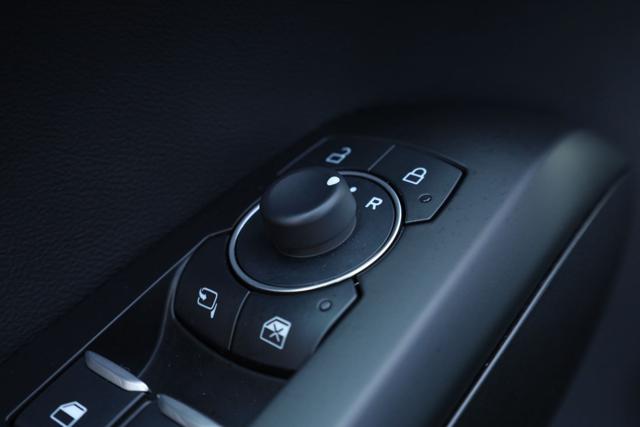 FORD Focus usata, con Servosterzo