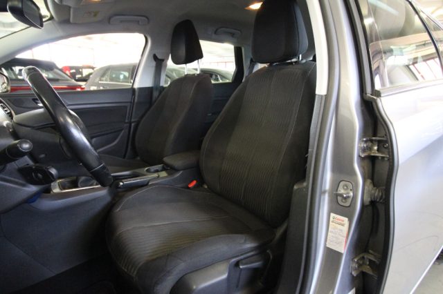 PEUGEOT 308 usata, con Volante in pelle