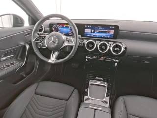 MERCEDES-BENZ A 180 usata, con Cerchi in lega