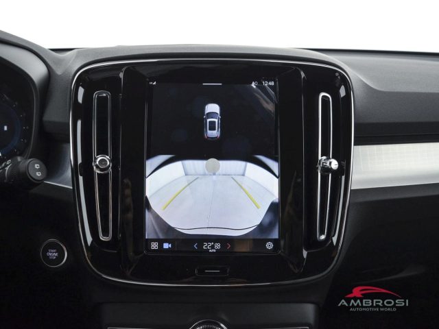 VOLVO XC40 usata 14