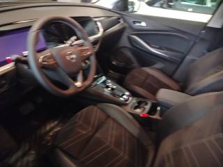 OPEL Grandland usata, con Specchietti laterali elettrici