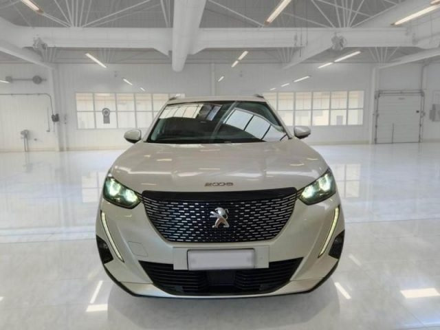 PEUGEOT 2008 usata, con Cerchi in lega