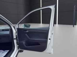 SEAT Arona usata, con USB