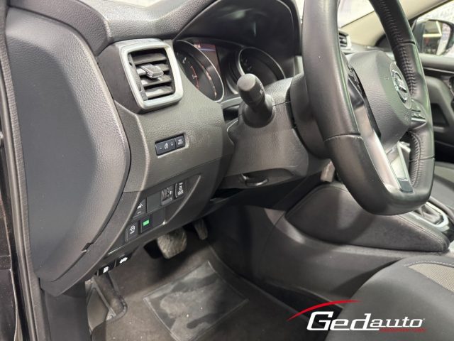 NISSAN Qashqai usata, con Controllo trazione
