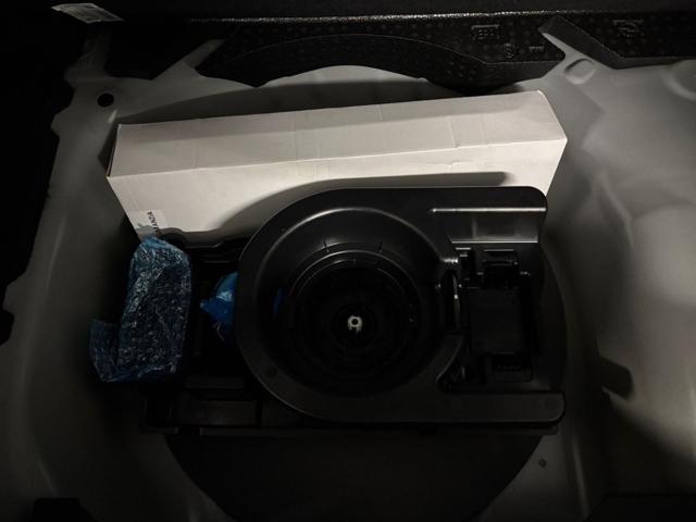 OPEL Corsa usata, con Park Distance Control