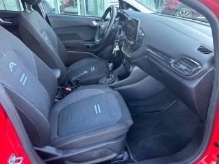 FORD Fiesta usata, con Park Distance Control