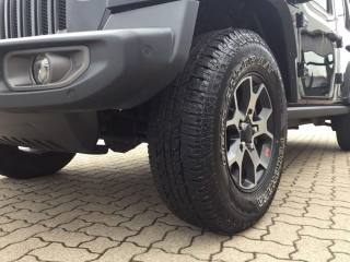 JEEP Wrangler usata, con Autoradio