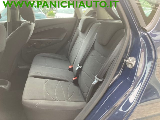 FORD Fiesta usata, con ESP