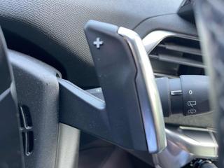 PEUGEOT 3008 usata, con Sistema di navigazione