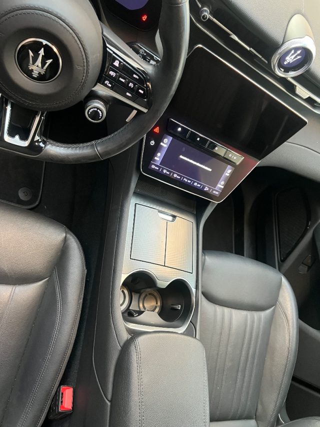 MASERATI Grecale usata, con Cronologia tagliandi