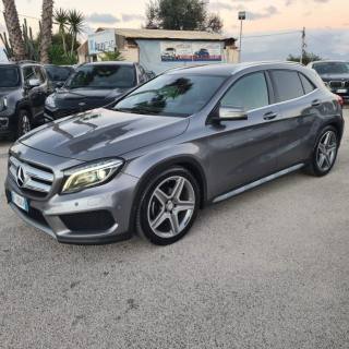MERCEDES-BENZ GLA 200 d Automatic Premium