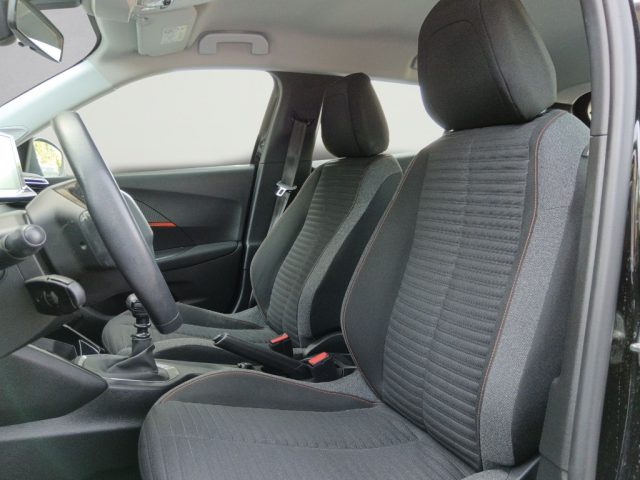 PEUGEOT 2008 usata, con Autoradio