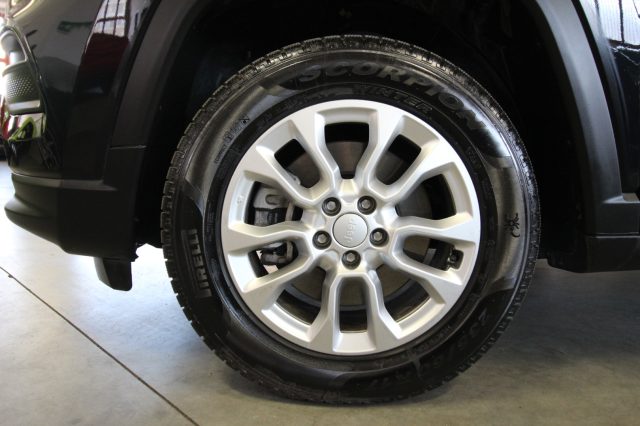 JEEP Compass usata, con Volante in pelle