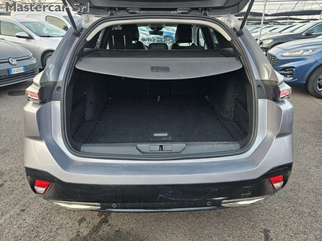 PEUGEOT 308 usata, con USB