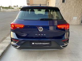 VOLKSWAGEN T-Roc usata, con Autoradio