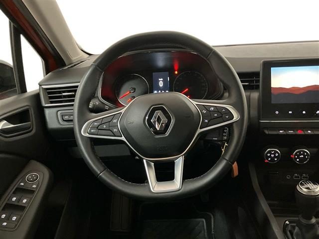RENAULT Clio usata 15