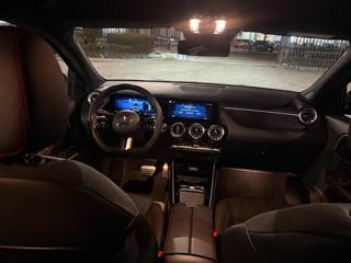 MERCEDES-BENZ GLA 200 usata, con Controllo elettronico della corsia