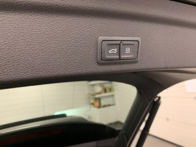 AUDI Q3 usata, con Regolazione elettrica sedili
