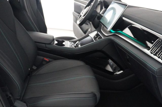 BYD Seal usata, con Sedile posteriore sdoppiato