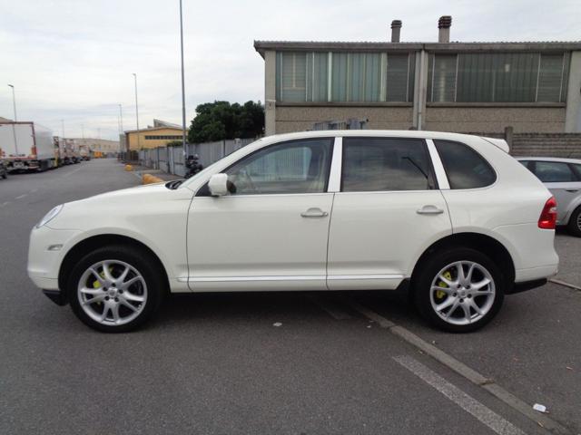 PORSCHE Cayenne usata, con Controllo trazione
