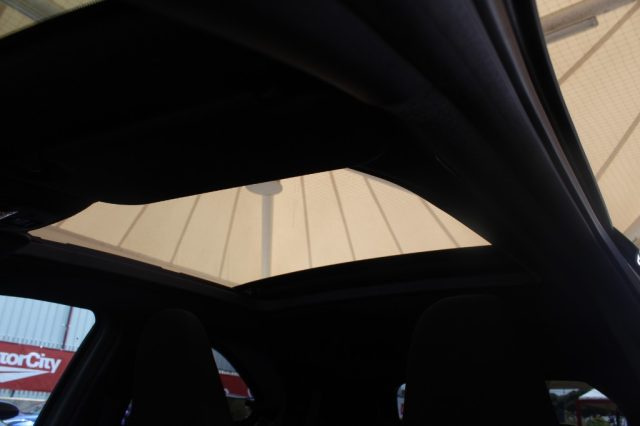 TOYOTA Aygo X usata, con Airbag testa