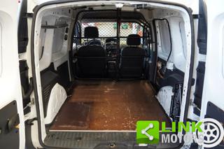 RENAULT Kangoo usata 16