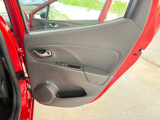 RENAULT Clio usata, con Fari full-led