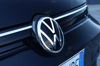 VOLKSWAGEN Golf usata, con Adaptive Cruise Control