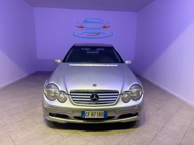 MERCEDES-BENZ C 220 usata 0