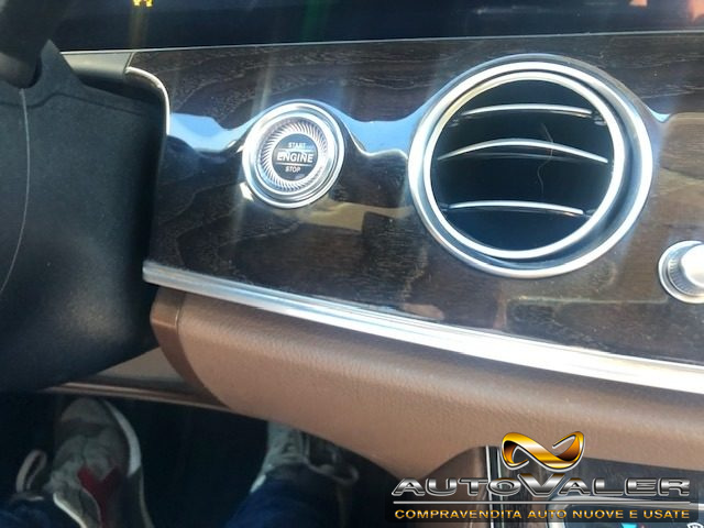 MERCEDES-BENZ E 200 usata, con Cruise Control