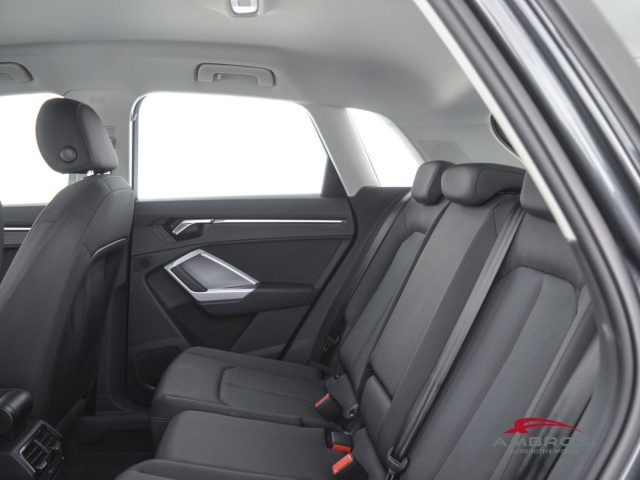 AUDI Q3 usata 9