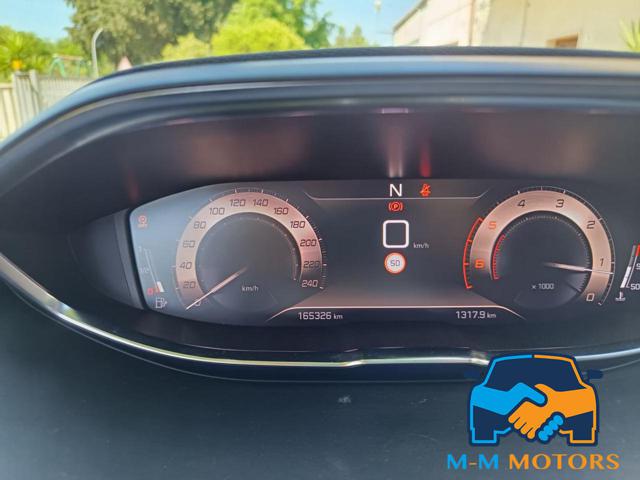 PEUGEOT 3008 usata, con Servosterzo