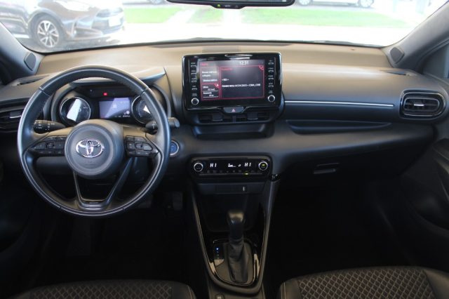 TOYOTA Yaris usata, con Fendinebbia