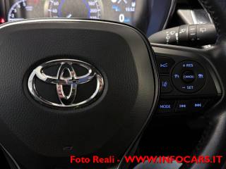 TOYOTA Corolla usata, con USB