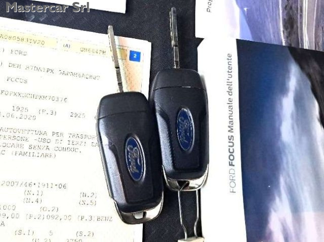 FORD Focus usata, con Park Distance Control