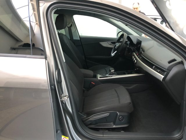 AUDI A4 usata, con Alzacristalli elettrici