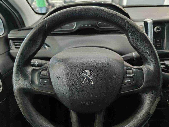 PEUGEOT 208 usata 17
