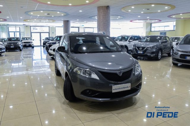 LANCIA Ypsilon usata, con Airbag Passeggero