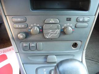 VOLVO XC70 usata, con Sedile posteriore sdoppiato