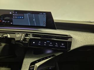 PEUGEOT 5008 usata, con Tettuccio apribile