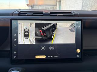LAND ROVER Defender usata, con Bluetooth