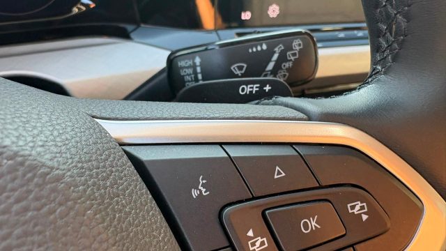 VOLKSWAGEN Golf usata, con Servosterzo