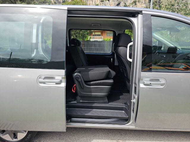 HYUNDAI Staria usata, con Volante in pelle