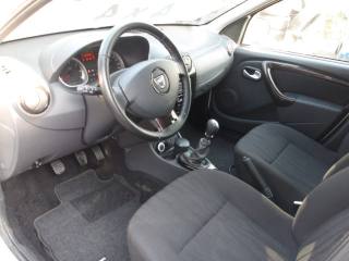 DACIA Duster usata, con Fendinebbia