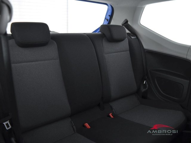 VOLKSWAGEN up! usata 10