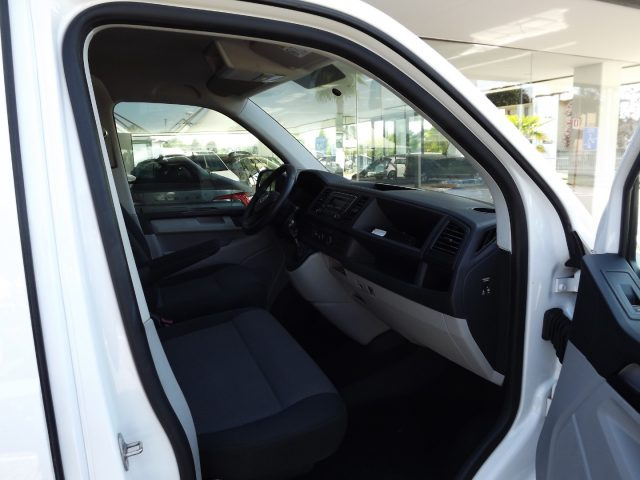 VOLKSWAGEN Transporter usata, con Bluetooth