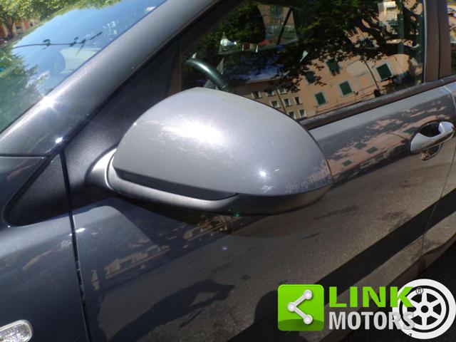 KIA Stonic usata, con USB