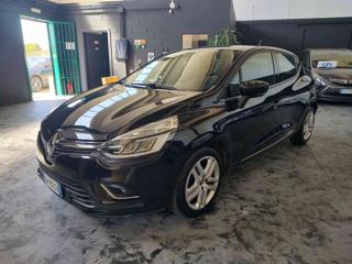 RENAULT Clio dCi 8V 90 CV 5 porte Moschino Intens
