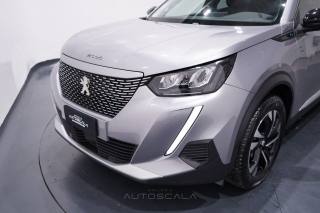 PEUGEOT 2008 usata, con Airbag testa